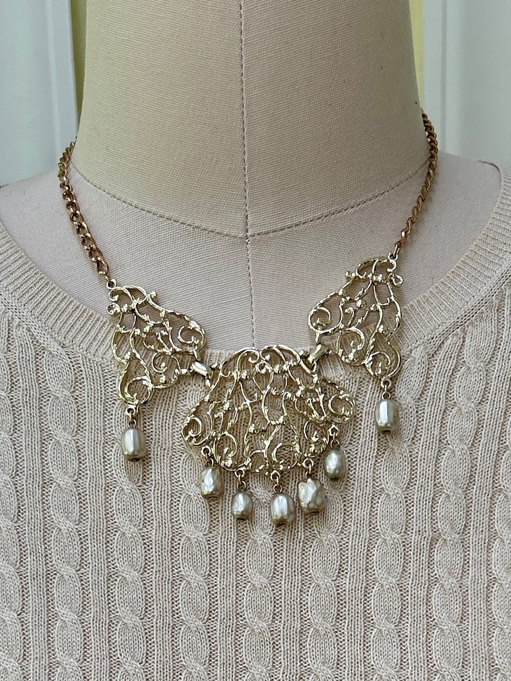 Modern Baroque Sarah Coventry Necklace
